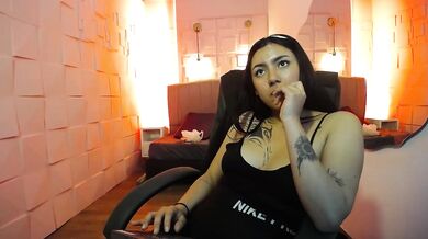 Megara_25 - Porn Video [Cam4]: fiery moans, stream record, sensuous appeal