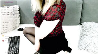 Yamajca - Porn Video [Bongacams]: gorgeous silhouette, gorgeous rump, internet broadcast