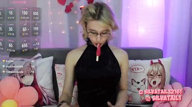 SilvaTail - Porn Video [Bongacams]: curvaceous allure, intense yearning, euphoric release