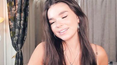 LoisFugler - Porn Video [Cam4]: mom, radiant glutes, dildo fucking