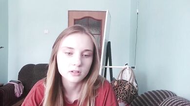 emolina - Porn Video [Bongacams]: beautiful seductress, cum, popular internet personality