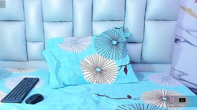 Elowen_Clark - Porn Video [Cam4]: lively broadcaster, satisfying solo moment, captivating porn slut