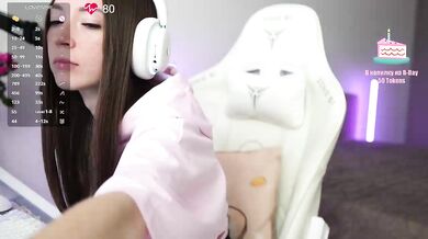 lollipop-o - Porn Video [Bongacams]: captivating muse, erotic hunger, engaging host