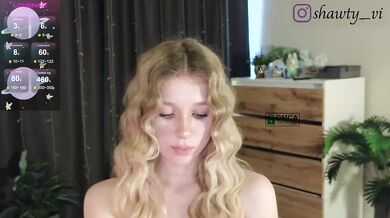 peachwinne - Porn Video [Bongacams]: online video, internet broadcast, crazyticket