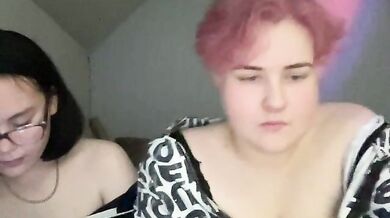 TanyaSantos - Porn Video [Bongacams]: streamed content, naked behind, popular internet personality