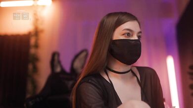 arimass - Porn Video [Bongacams]: captivating buttocks, stunning contours, mini live show