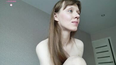 SalutChristine - Porn Video [Bongacams]: enthusiastic entertainer, girlfriend experience show, sensual yearning