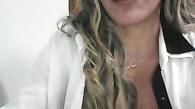 pregnanhot - Porn Video [Cam4]: webcam interaction, beautiful derriere, web stream