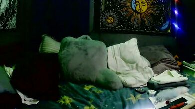 RedYeag - Porn Video [Cam4]: elegant enchantress, pleasure filled session, energetic content creator