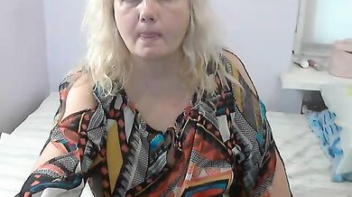 LucyAlexis - Porn Video [Bongacams]: sensual tremors, perfectly shaped booty, fantastic boobs