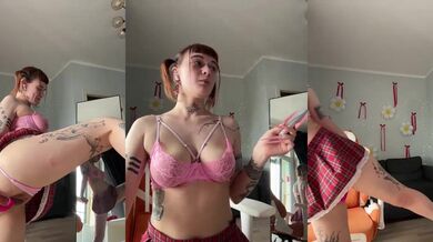 LolyMolly - Porn Video [Bongacams]: huge dildo, dream girl, captivating beauty