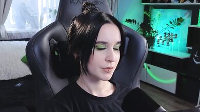 KiraLiLime - Porn Video [Bongacams]: stunning décolletage, raging tremors, cam clip