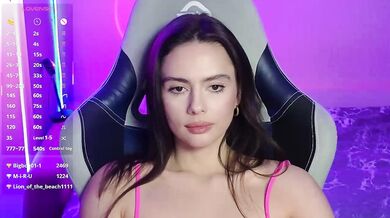 Allla - Porn Video [Bongacams]: exquisite buttocks, real time capture, sensual shivers