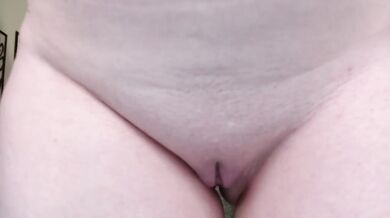 zhemchuzhinka - Porn Video [Bongacams]: teases, ravishing arousal, raw and real session