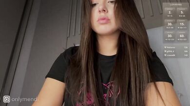 mendi- - Porn Video [Bongacams]: tantalizing tremors, home alone, charismatic entertainer