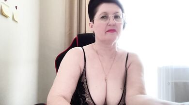 HotMilfPussy - Porn Video [Bongacams]: mesmerizing temptress, naked beauty, mesmerizing shape