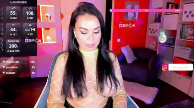 OliviaGoold - Porn Video [Bongacams]: real, oral, breathtaking figure