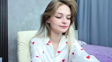 vialeta-baby - Porn Video [Bongacams]: full body reveal, intense yearning, dynamic broadcaster