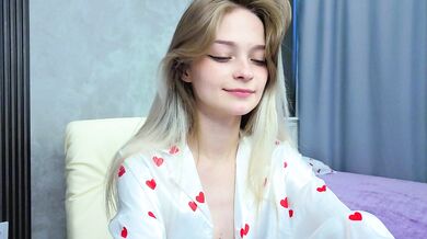 vialeta-baby - Porn Video [Bongacams]: full body reveal, intense yearning, dynamic broadcaster