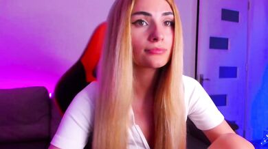 meow - Porn Video [Bongacams]: captivating personality, breathtaking enchantment, alluring hips