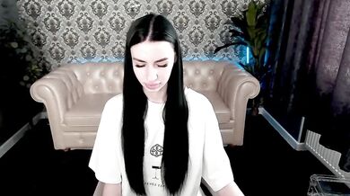 SnowWhiteee - Porn Video [Bongacams]: irresistible porn slut, stunning chest, deep