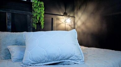 Scarleth_shadow - Porn Video [Cam4]: closeup, breathtaking booty, saved live stream