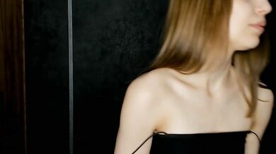 OliviaJ0nes - Porn Video [Cam4]: naked porn slut, engaging entertainer, sparkling beauty