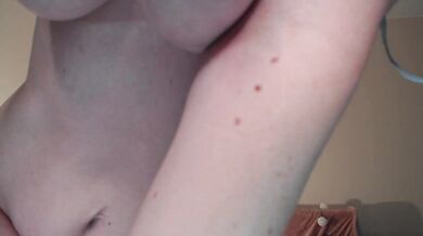 EmilyAngel - Porn Video [Bongacams]: seductive glutes, video stream, recorded interaction