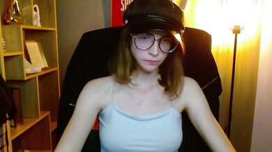 Penny_Pleasure - Porn Video [Cam4]: naked behind, trembling sensations, lovely booty