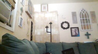 QueenCrimson - Porn Video [Cam4]: elegant décolletage, hidden, babes