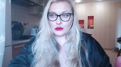 WifeyNusha - Porn Video [Bongacams]: breathtaking booty, voluptuous ass, enigmatic allure