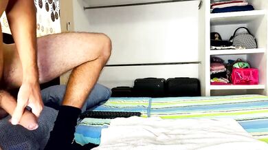 Watch Sweetxbig, the famous streamer, get naked in a hot online chat session