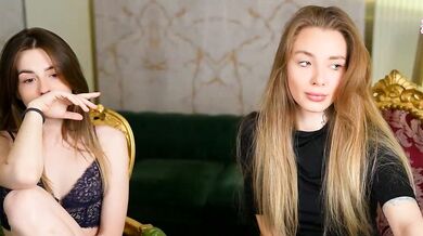 Watch Anabel054, the stunning influencer, seduce and tantalize with her nude body