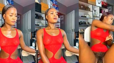 EmpressKitalii teases and pleases with her tight ebony body and small tits in hot striptease-style dance