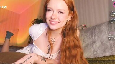 Artemisa Meows & Sultry surrender to Seductive Seduction with a record