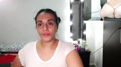 Zoe_hotxxx: The Best Latin MILF Striptease with Dildo Or Vibrator & Creampies