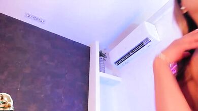 Addison_baker deepthroats a big-ass-young cam2cam and enjoys a wild ride