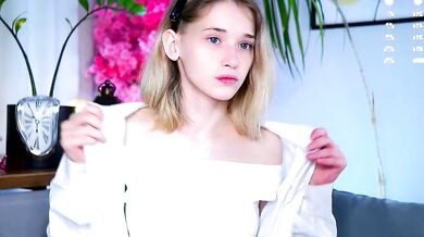 Astonishing enchantments Sculpted beauty Lively records her wild sexcapades