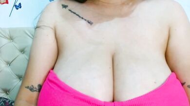 Watch curvy Colombian milfs Ahegao & her big-titted friend get wild with dildo-or-vibrator in hot