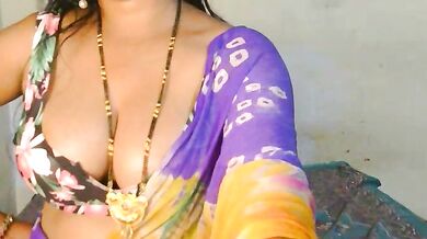 Ramyameri-jaan gets oiled up & twerked on cam for your viewing pleasure!