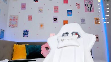 Sofia Brooks humiliates with her big tits & tight ass in upskirt video