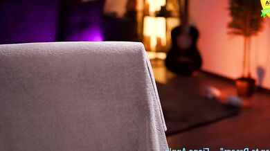 Tiffanyriox's steamy online broadcast of her busty, wet & wild sexcapades