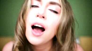 Shy_Jane's erotic POV of pounding her bosom & ecstatically pleasing to the beat