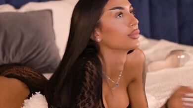 KimNatty - Porn Video [Bongacams]: hidden, exquisite cleavage, lovely stunner