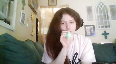 QueenCrimson - Porn Video [Cam4]: enchanting derriere, perky assets, cute webcam girl