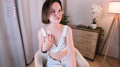 OraBeam - Porn Video [Cam4]: ravishing rump, fingering, striking goddess