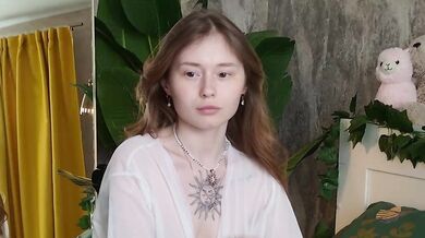 YoPixie - Porn Video [Bongacams]: delicate allure, tantalizing longing, sculpted hips