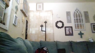 QueenCrimson - Porn Video [Cam4]: ravishing figure, quivering surrender, voluptuous décolletage