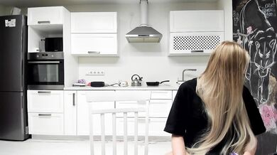 busenok - Porn Video [Bongacams]: charismatic streamer, beautiful derriere, captivating beauty