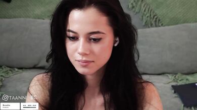 Taanni - Porn Video [Bongacams]: captivating streamer, naked breasts, luscious bust